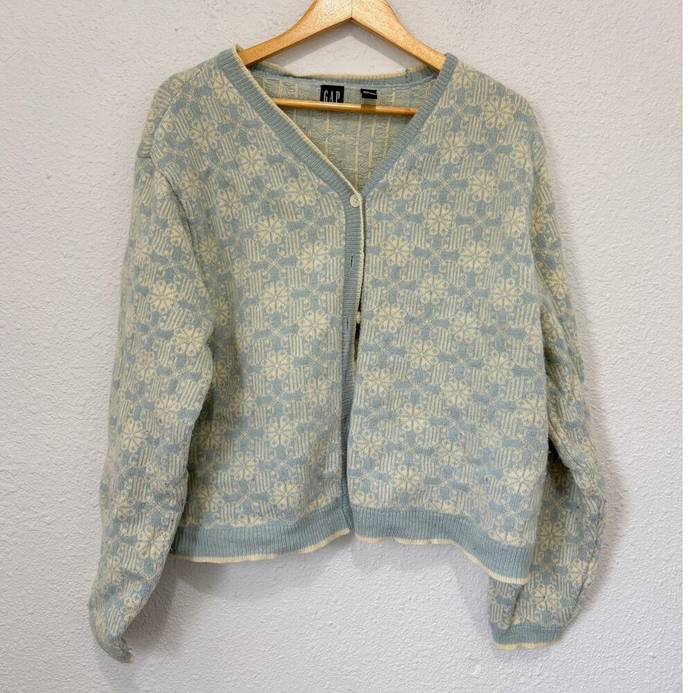 vintage Gap wool cardigan fair isle snowflake knit nordic 90s